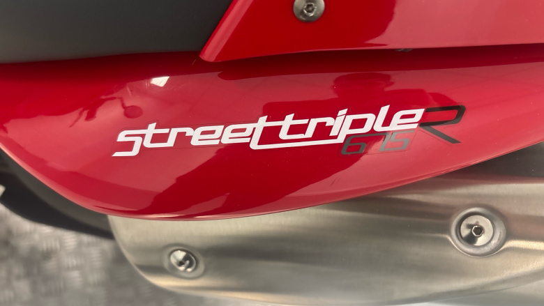 Triumph Street Triple R (12MY)